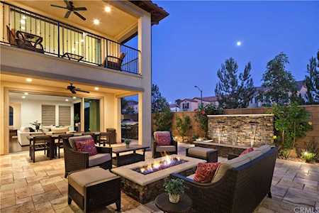 122 Evelyn Place Tustin, CA 92782
