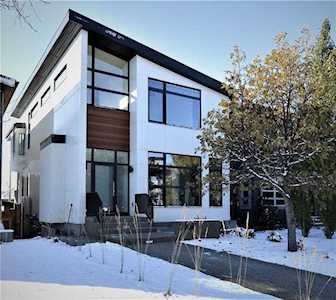 2407 31 Avenue SW Calgary, AB T2T 1T9