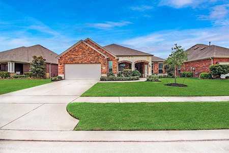 439 Little Walnut Dr Richmond, TX 77469