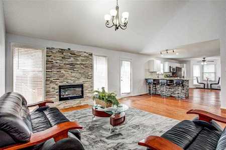 6720 Fair Oaks Drive North Richland Hills, TX 76182