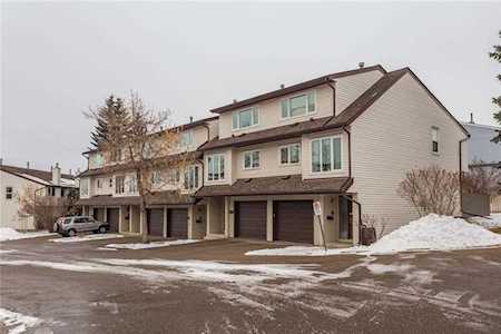 1190 Ranchview Road NW #112 Calgary, AB T3G 1Y2