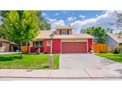 718 Elliott St Longmont, CO 80504