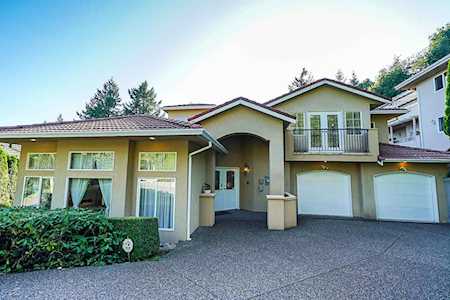 2757 Chelsea Court West Vancouver, BC V7S 3E9