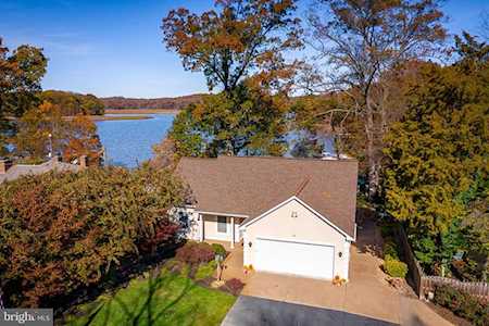 32 Dobe Point Rd Stafford, VA 22554