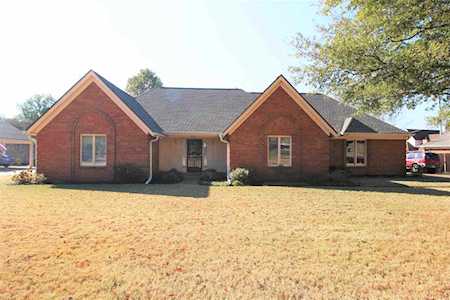 8295 Chimneyrock Blvd Memphis, TN 38016