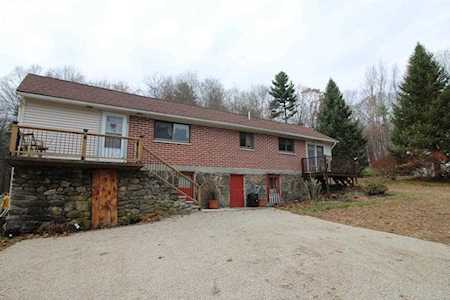 74 Number 10 Schoolhouse Road Charlton, MA 01507