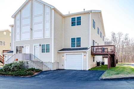 9 Knotts St #9 Hudson, MA 01749
