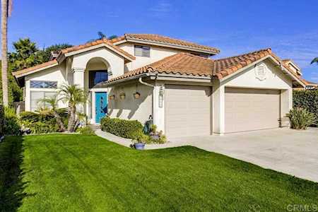 1976 White Birch Dr Vista, CA 92081
