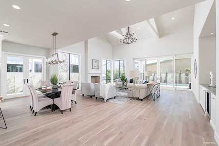 3719 E Sells Drive Phoenix, AZ 85018