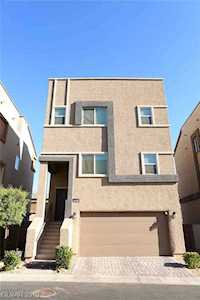 10529 Shiny Skies Dr Las Vegas, NV 89129