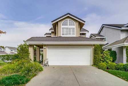 37026 Reynolds Cmn Fremont, CA 94536