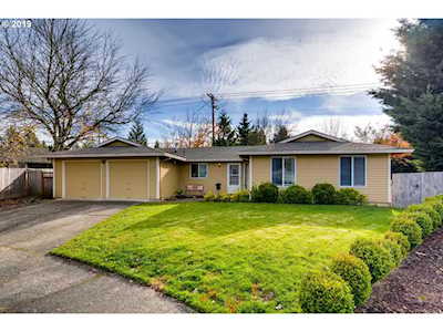 21910 SW Columbia Cir Tualatin, OR 97062