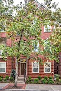 2432 Worthington Street Dallas, TX 75204