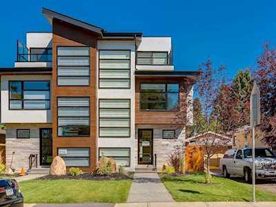 2214 22 Avenue SW Calgary, AB T2T 0S7