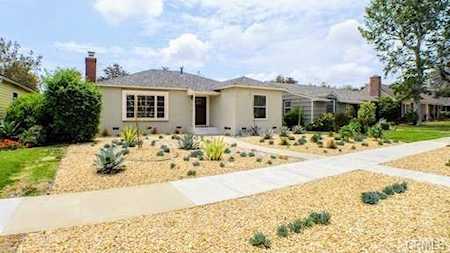 1530 E Roosevelt Road Long Beach, CA 90807