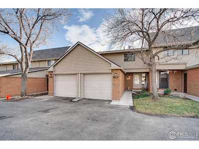 1884 Centaur Cir Lafayette, CO 80026