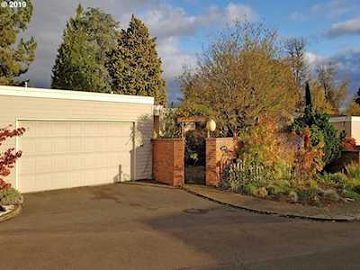 16570 SW Monterey Ln King City, OR 97224