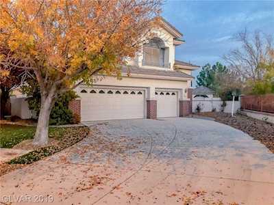 2000 Scarlet Rose Dr Las Vegas, NV 89134