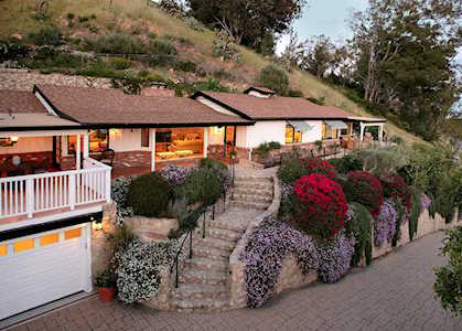 1704 Mission Ridge Rd Santa Barbara, CA 93103