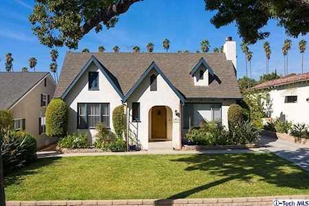 1221 Winchester Avenue Glendale, CA 91201