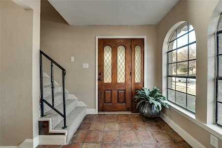 1916 Morrison Drive Fort Worth, TX 76112