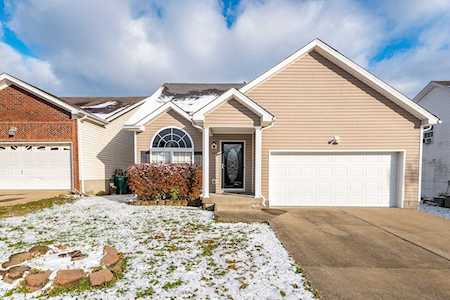 5228 Cypress Ct Shelbyville, KY 40065