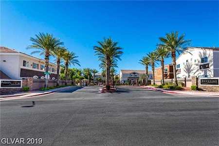 9303 Gilcrease Ave #2204 Las Vegas, NV 89149