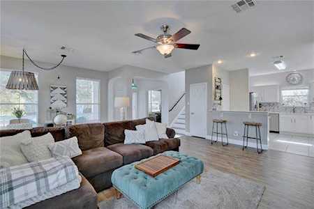 1048 Monadale Trl Round Rock, TX 78664