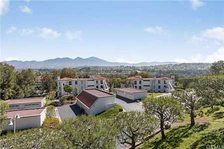 27865 Esporlas #30 Mission Viejo, CA 92692