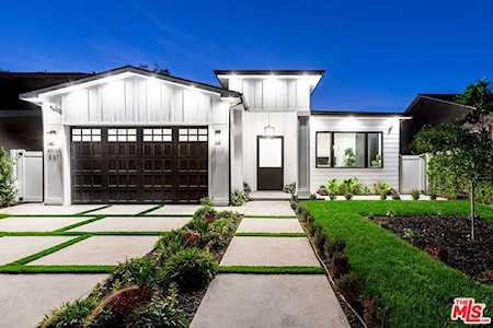 4937 Greenbush Avenue Sherman Oaks, CA 91423