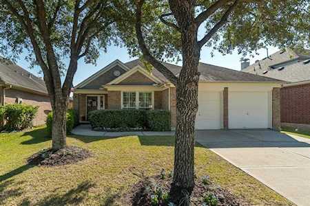12908 Castlewind Ln Pearland, TX 77584