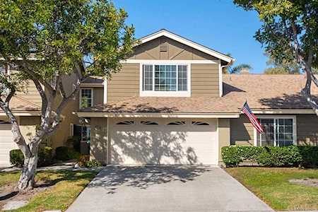 2978 Lexington Circle Carlsbad, CA 92010