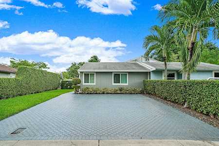 5289 NW 5Th Street Delray Beach, FL 33445
