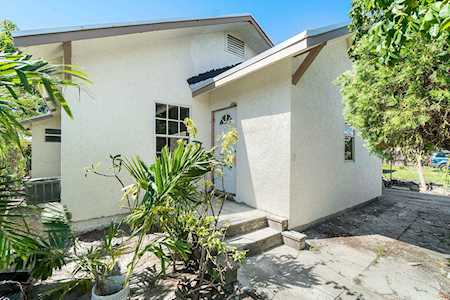 420 Lilac Court West Palm Beach, FL 33407