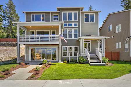 2066 NW Rustling Fir Lane Silverdale, WA 98383