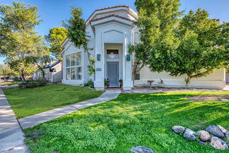 1302 E Harmont Drive Phoenix, AZ 85020