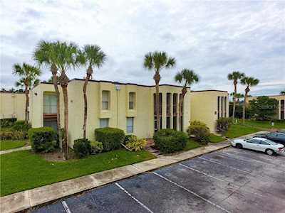 532 Orange Drive #10 Altamonte Springs, FL 32701