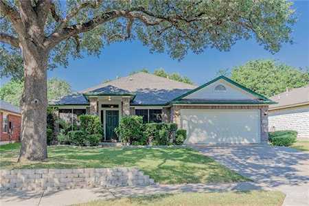 4415 Tello Path Austin, TX 78749