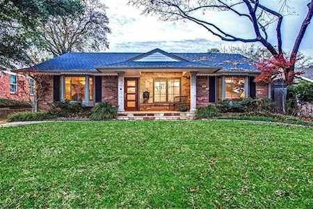 8808 Larchwood Drive Dallas, TX 75238