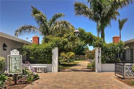 1741 Tustin Avenue #3C Costa Mesa, CA 92627