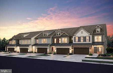 19839 Silvery Blue Terrace Ashburn, VA 20147
