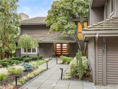 7361 W Mercer Wy Mercer Island, WA 98040