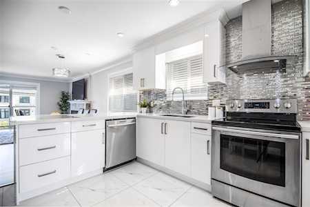 8173 12th Avenue Burnaby, BC V3N 2L3