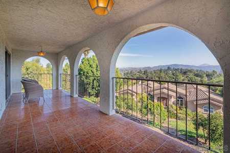 12066 Fuerte Dr El Cajon, CA 92020