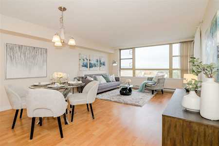 6119 Cooney Road #1104 Richmond, BC V6Y 4B7