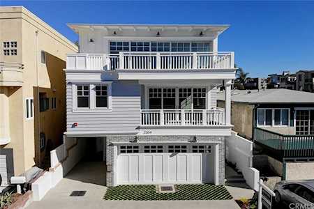 2205 Vista Drive Manhattan Beach, CA 90266