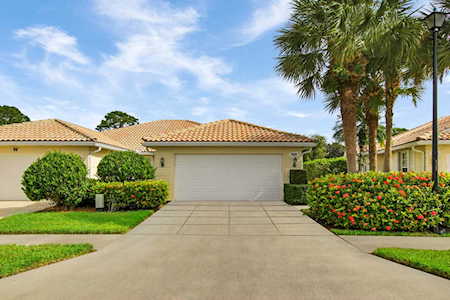 7839 SE Spicewood Circle Hobe Sound, FL 33455