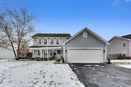 973 W Briarcliff Rd Bolingbrook, IL 60440