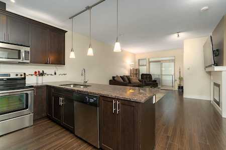 2330 Shaughnessy Street #409 Port Coquitlam, BC V3C 0B5
