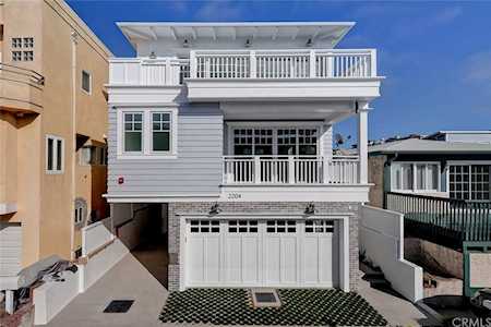 2204 Alma Avenue Manhattan Beach, CA 90266